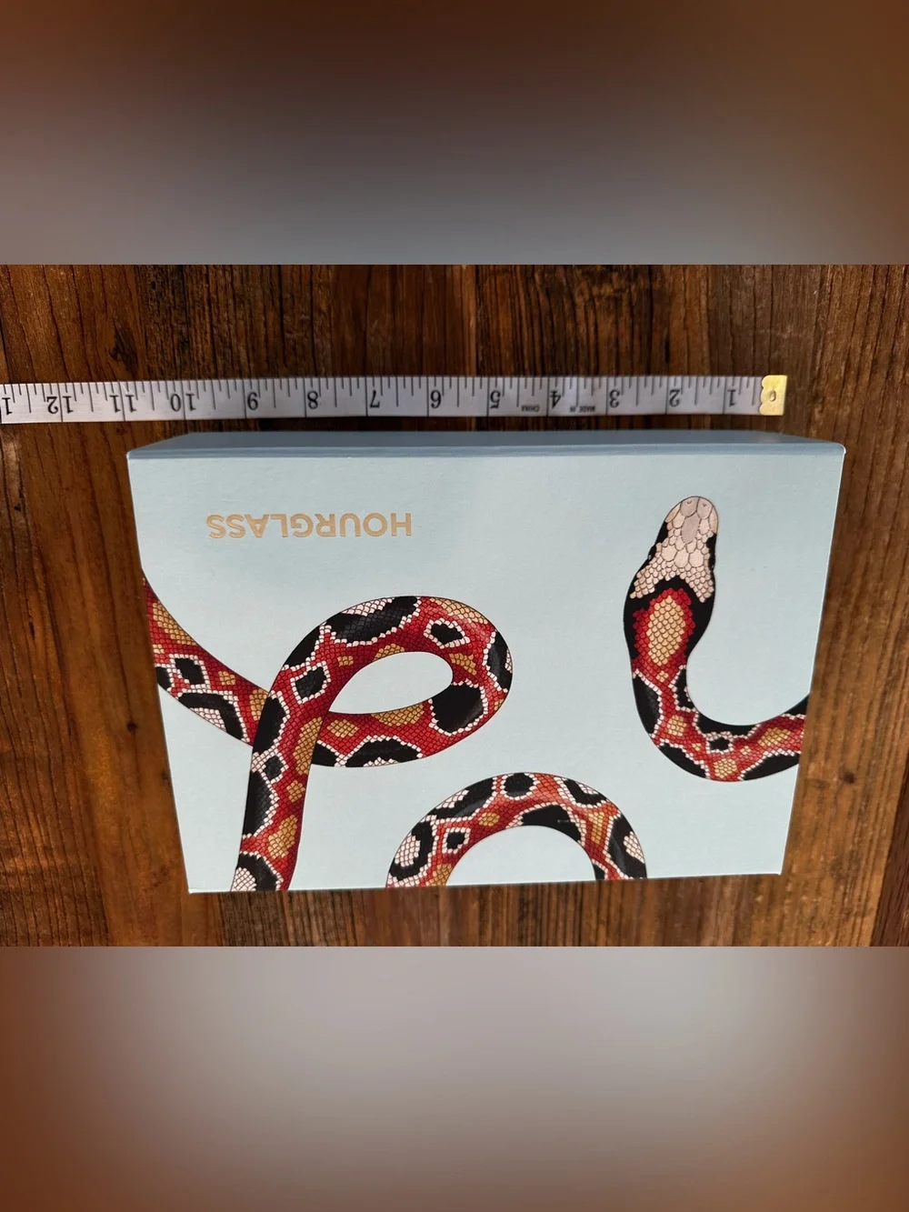Hourglass Red, Black & White Snake Terrarium Backdrop Panel empty box